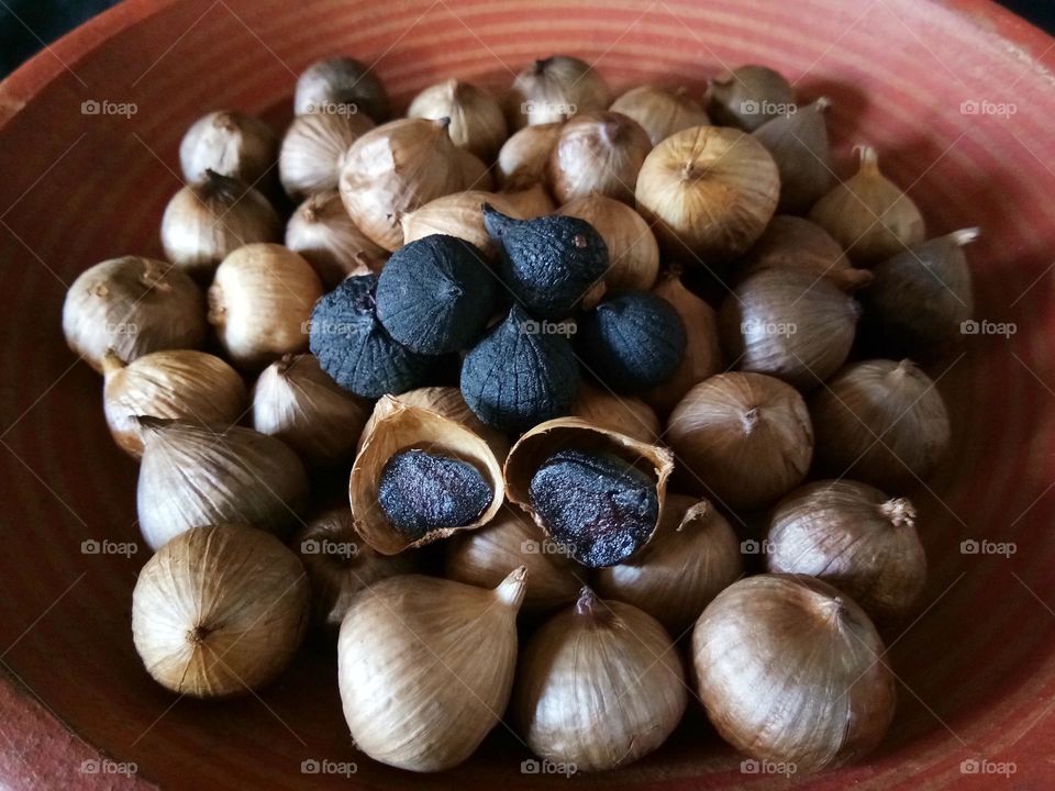 single black garlic good herbal food for health