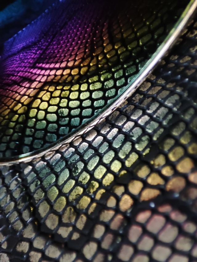 Multiple colours & texture