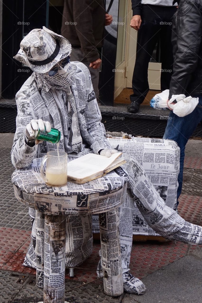 Street act, Madrid, Spain 