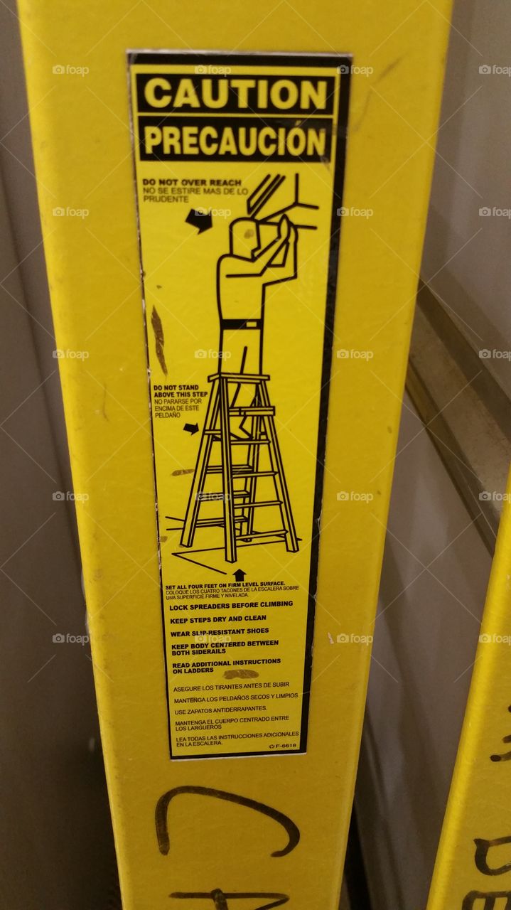 Caution instructions when using stairs