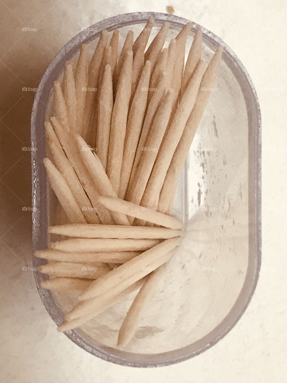 Wooden sticks (toothpicks)