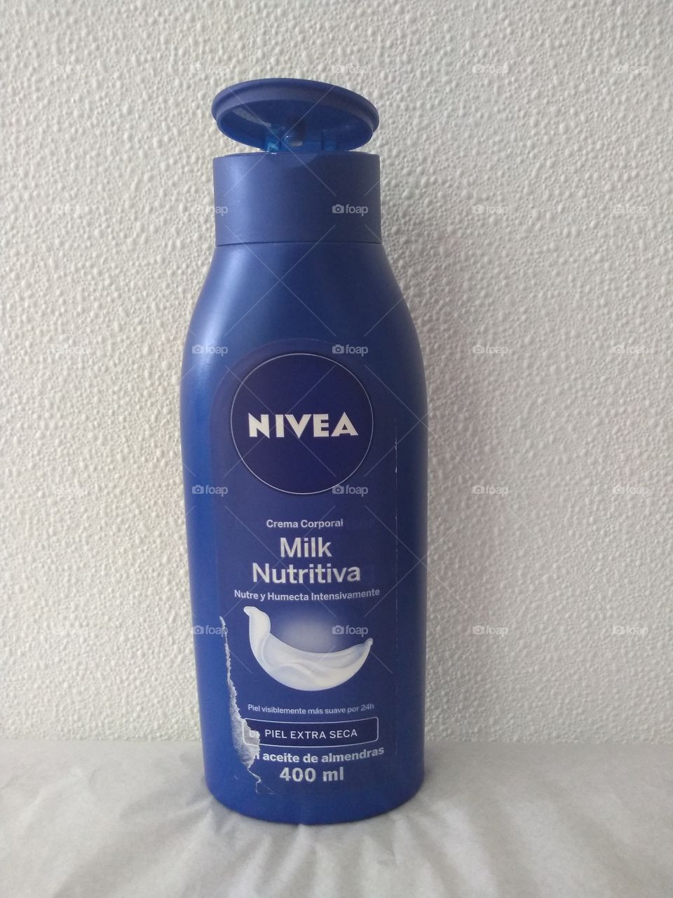 mantener tu piel siempre hidratada con Nivea.