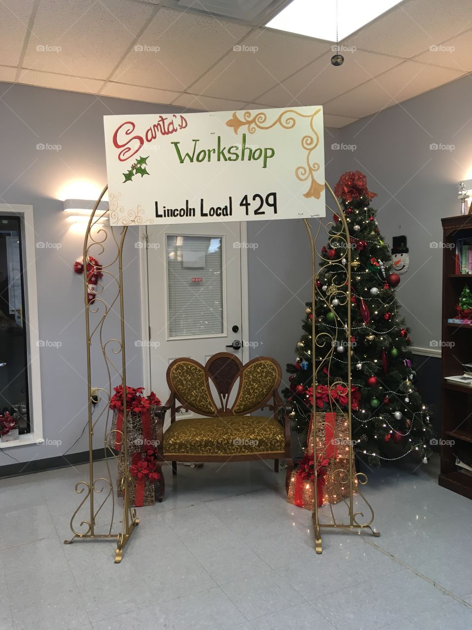 Waiting on Santa here at the senior center. 9 more days till Christmas Day Yeah!