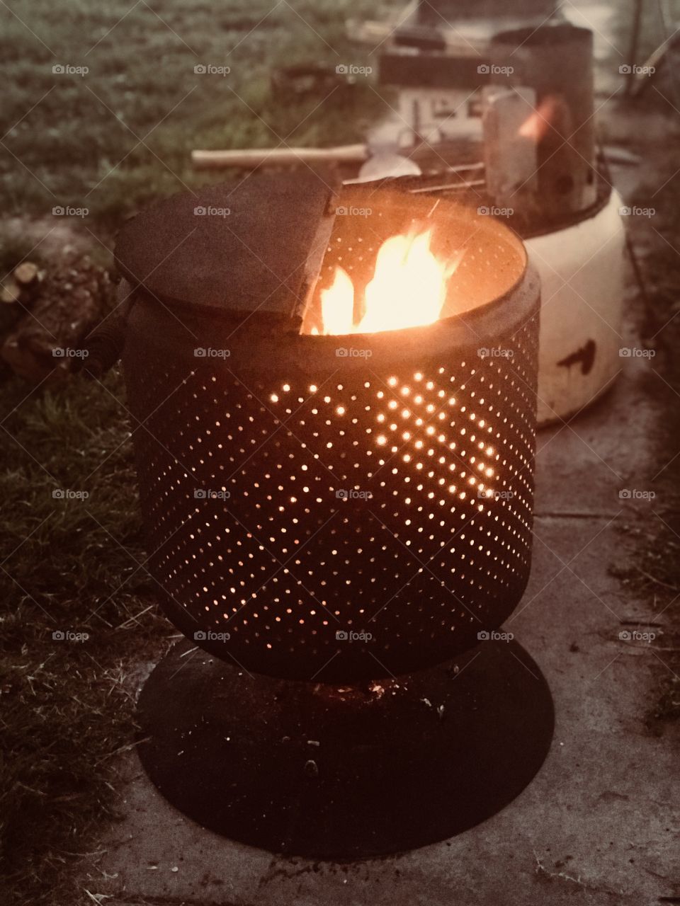 A time to have a relaxing evening in the backyard with the fireplace and the family. 