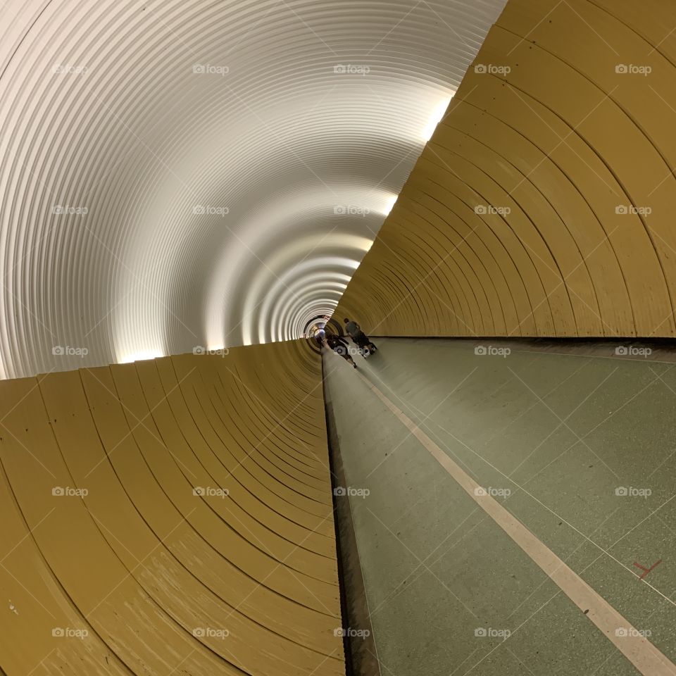 Tunnel