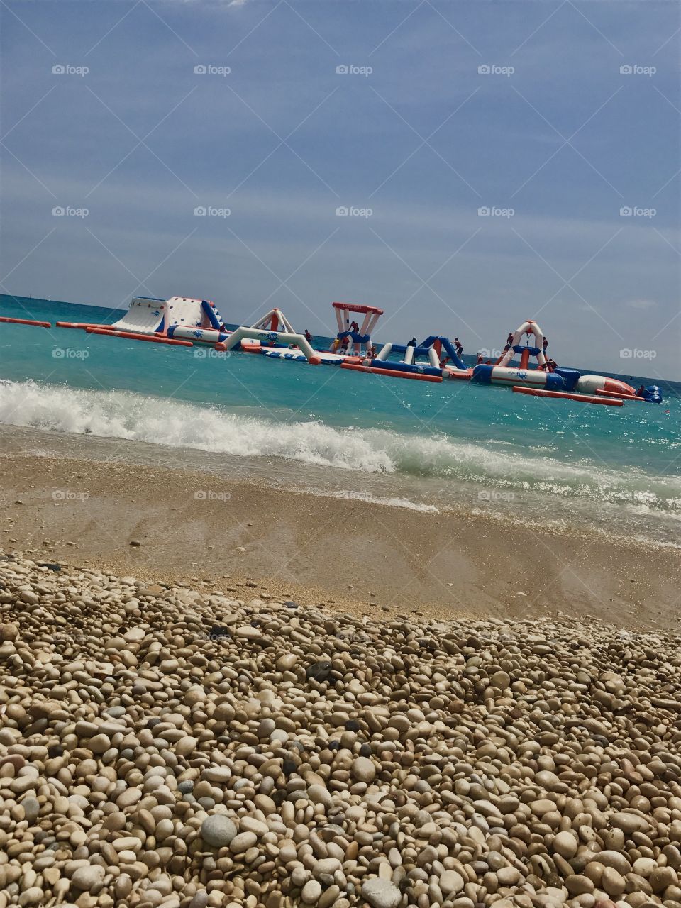 A survival run in the middle of the ocean in Spain 