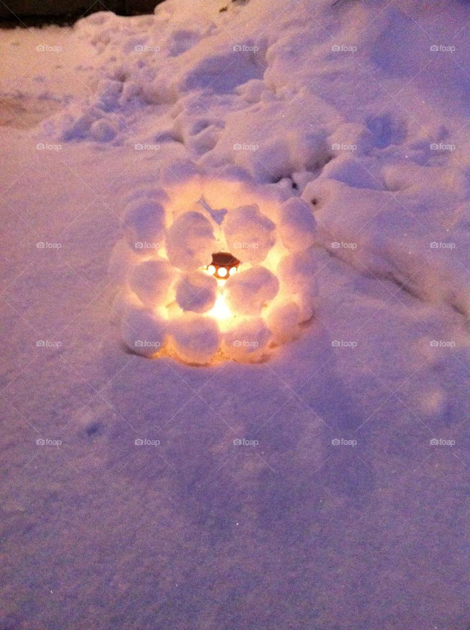 Snow lantern