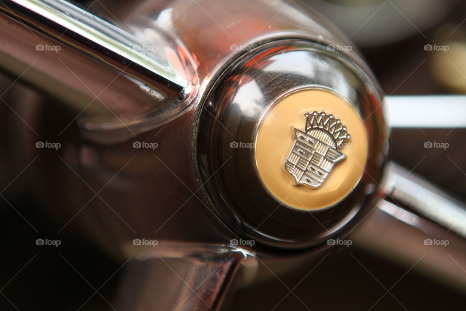 Cadillac steering wheel detail