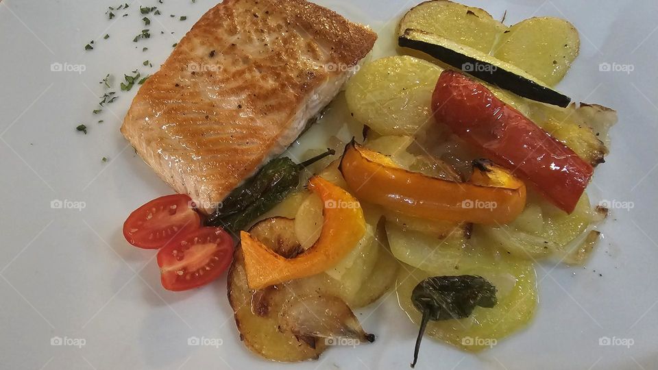 Salmon a la plancha con brat