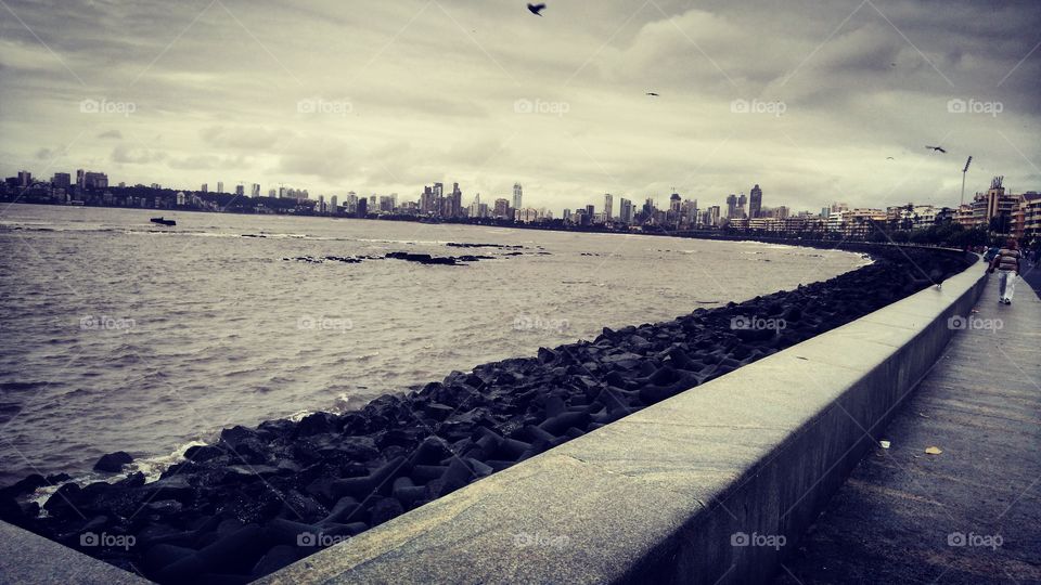 Mumbai's Marine Lines😍
Old City, New Dreams!