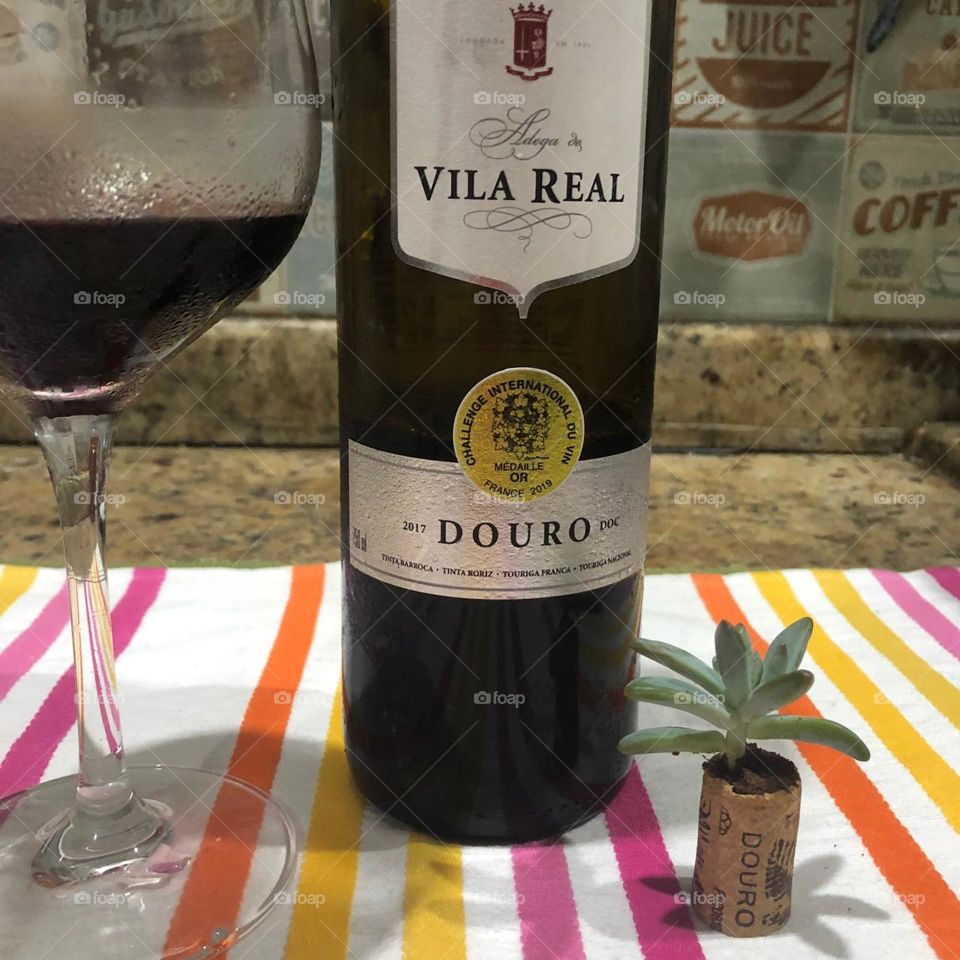 Reciclagem de rolha de vinho. 🍷