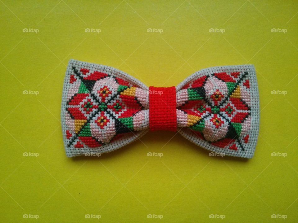 bow tie in Ukranian style