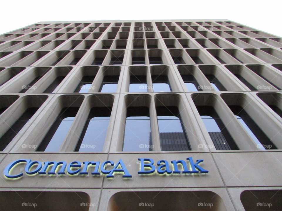 windows. bank building in downtown Sacramento