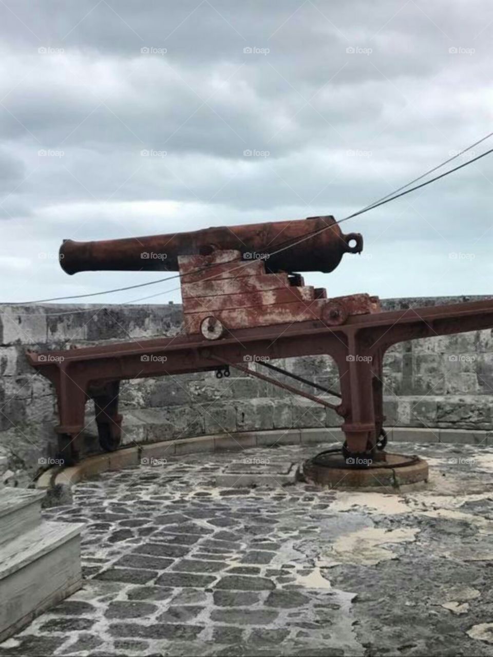 Bahamas cannon 