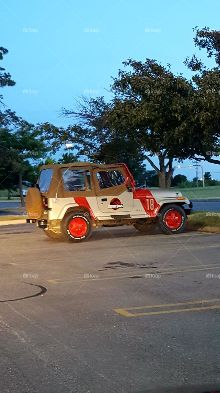 jerassic park jeep