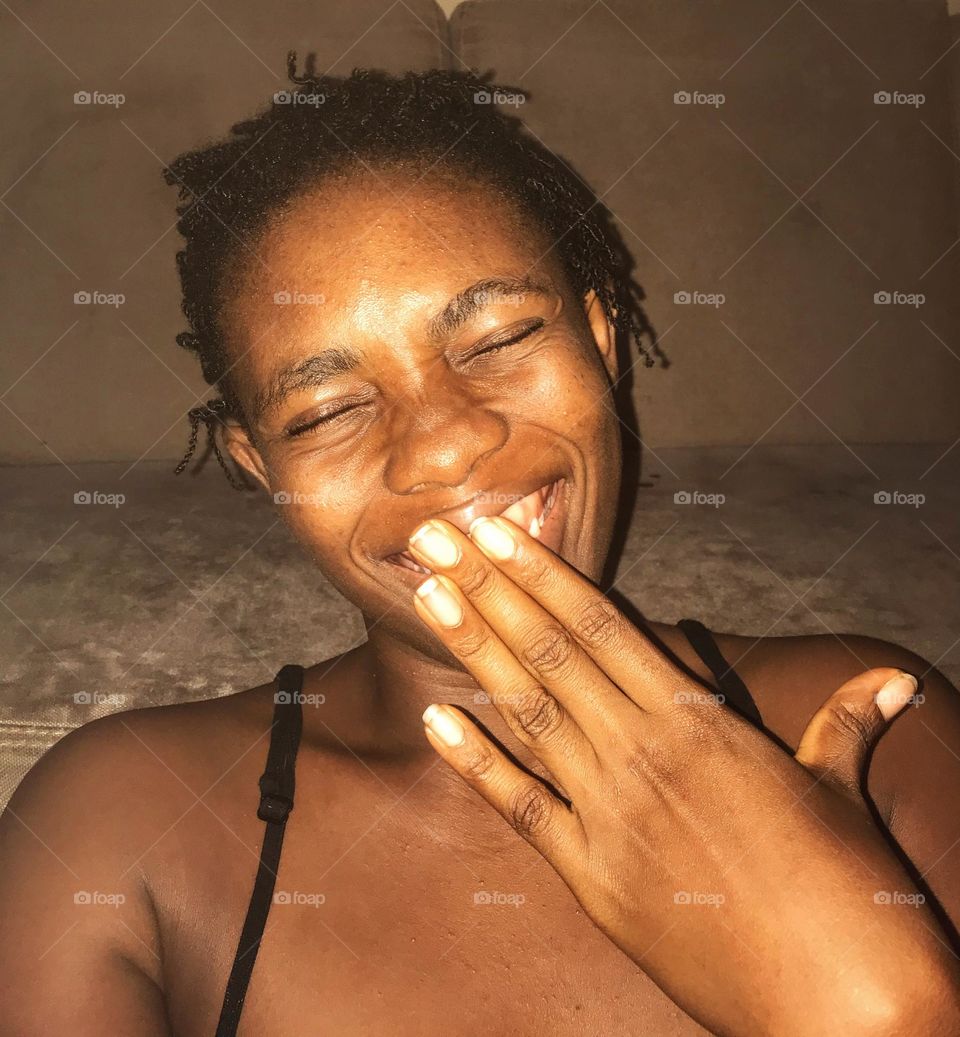 this is a moment of jokes and i can't help but want to capture every facial expression 