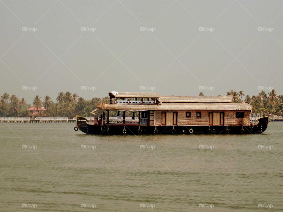 house boat