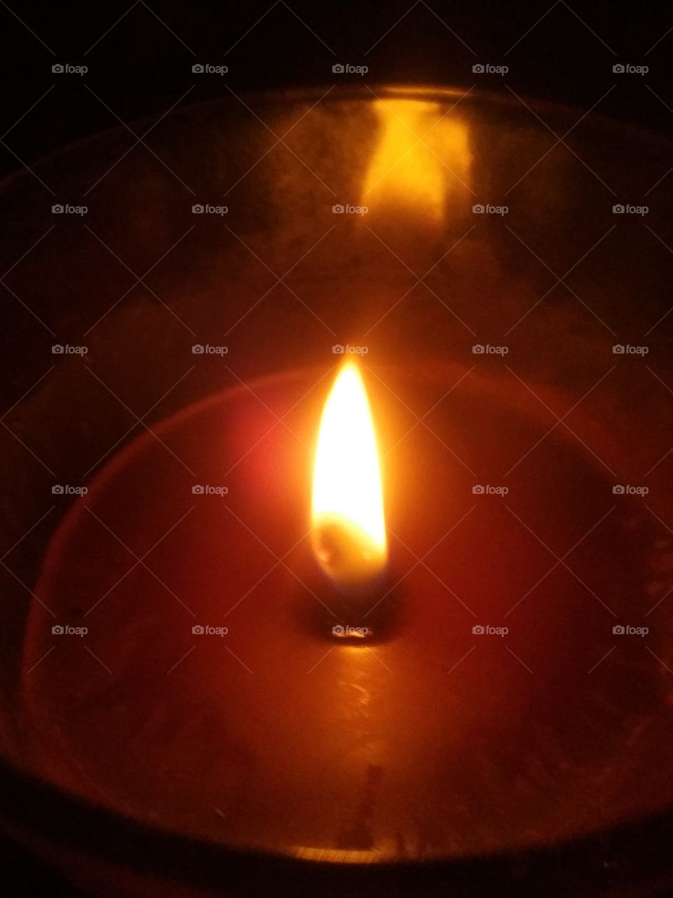 candlelight reflections