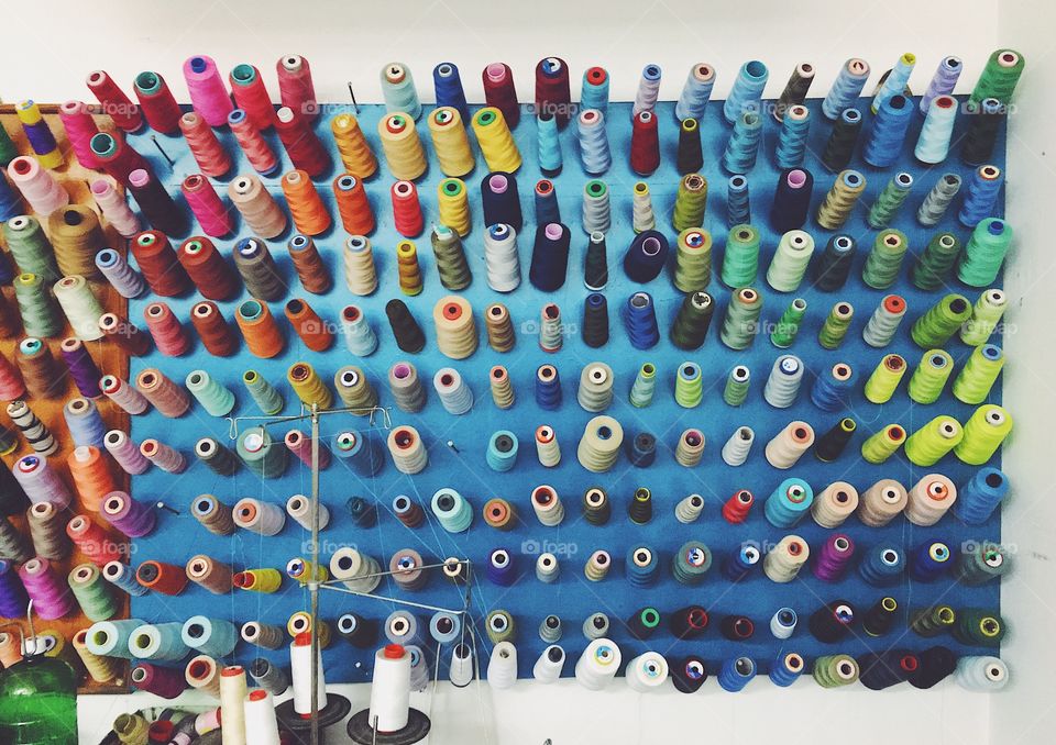 Colorful spools 