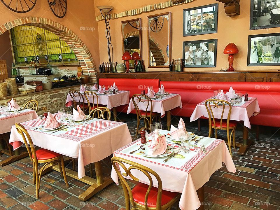 Table, Furniture, Dining, Chair, Room