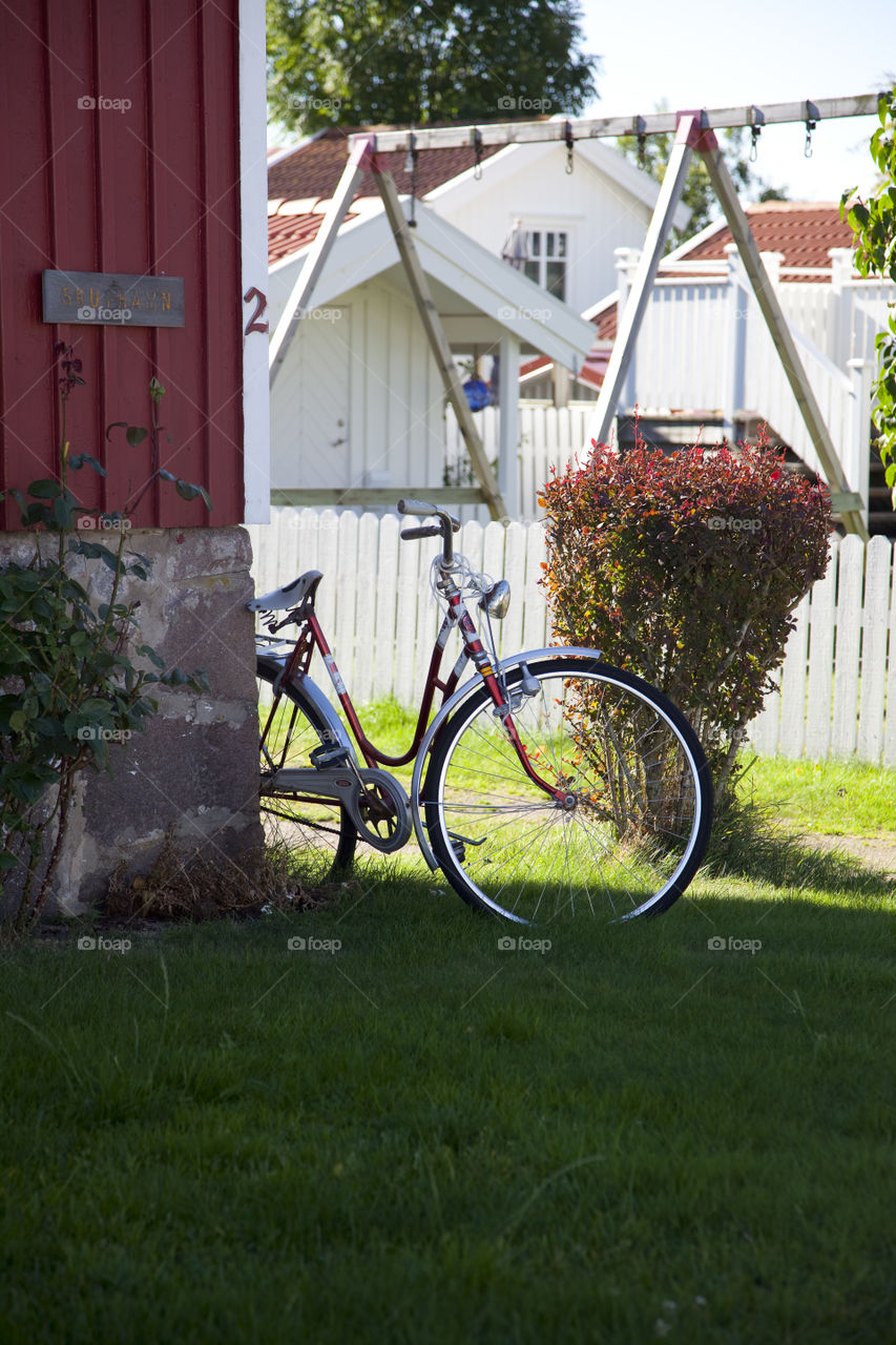 House, Wheel, No Person, Wood, Grass