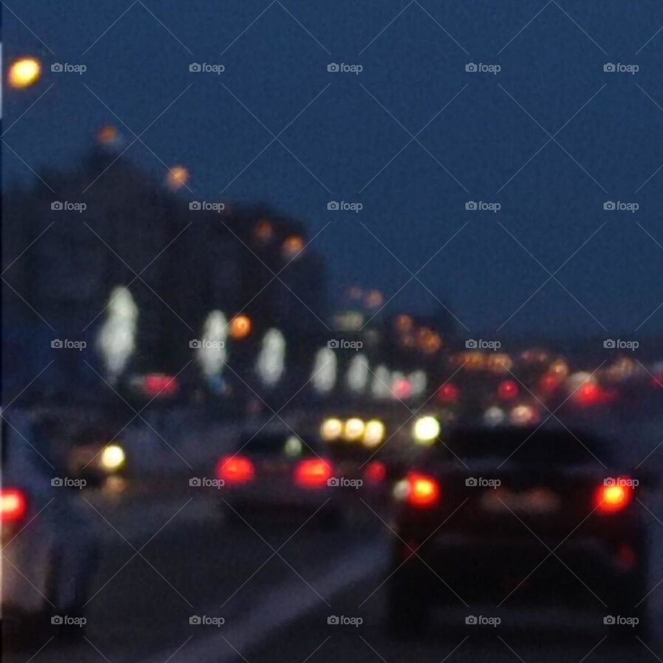 Вечерний город