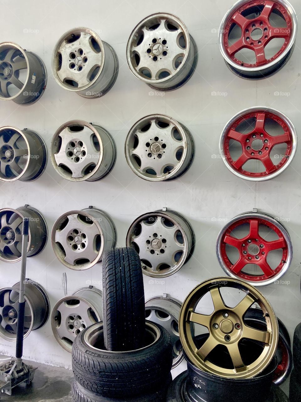 Geometric Series: Circle; tyre rims at a tyre shop