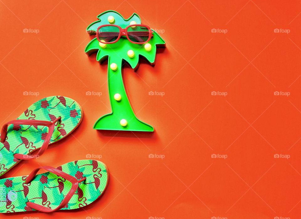 Flamingo Flip Flops & Palm Tree With Red Sunglasses 