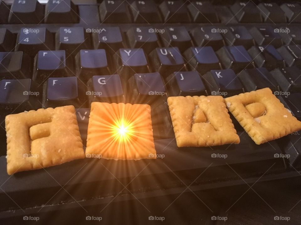 FOAP sunbursting on a keyboard spelled In Cheezits 