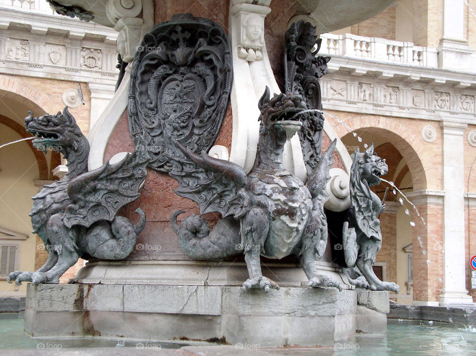fountain decoration gothic dragons by ollicres