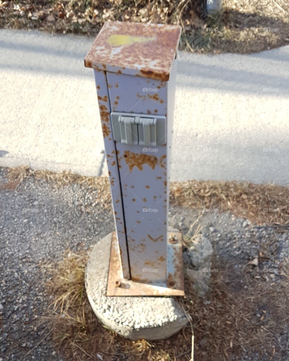 Electrifying Old Post