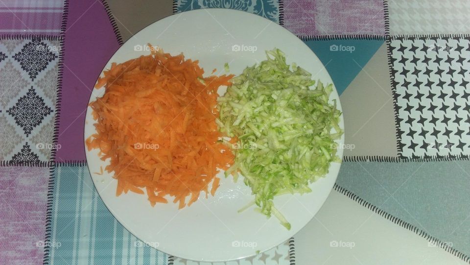 Pumpkins and carrots in a dish