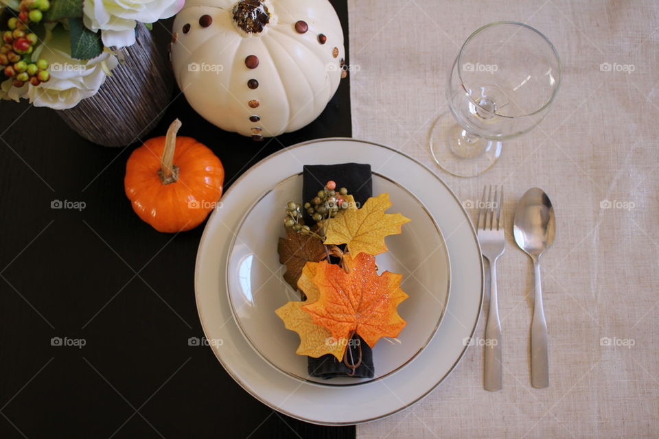 Fall table setting