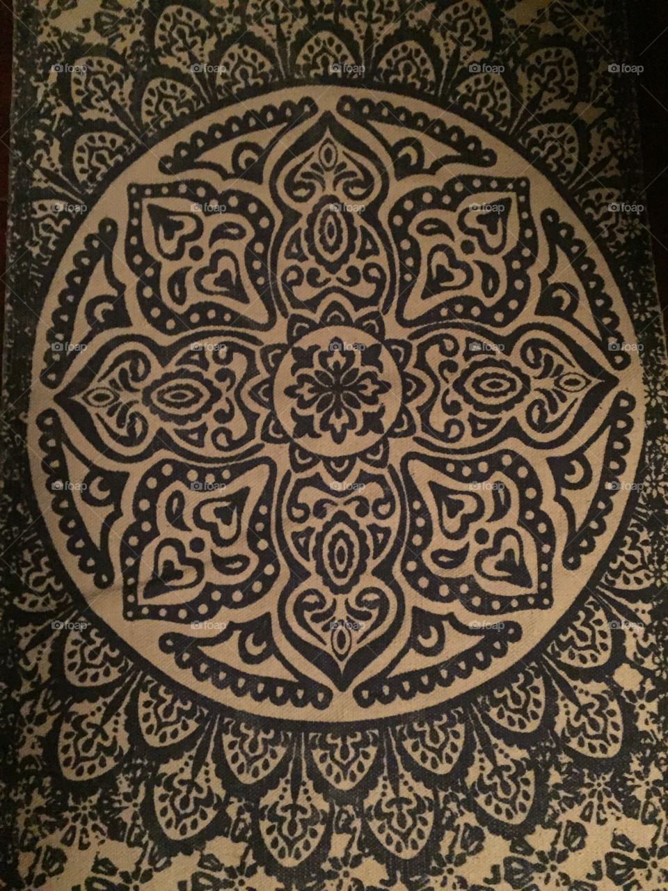 Mandela pattern rug 