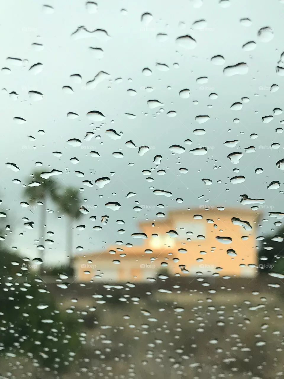 Gotas no vidro