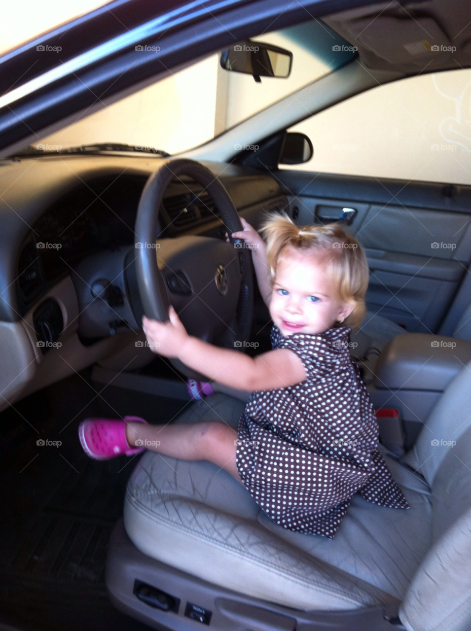 happy mission7 by javiercorrea15