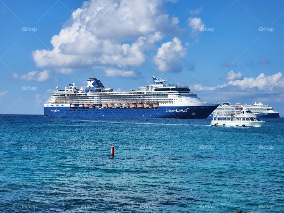 Enjoying the Cruise life