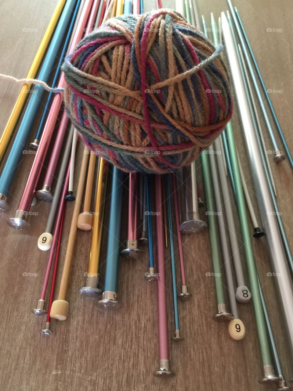 Knitting needles and yarn