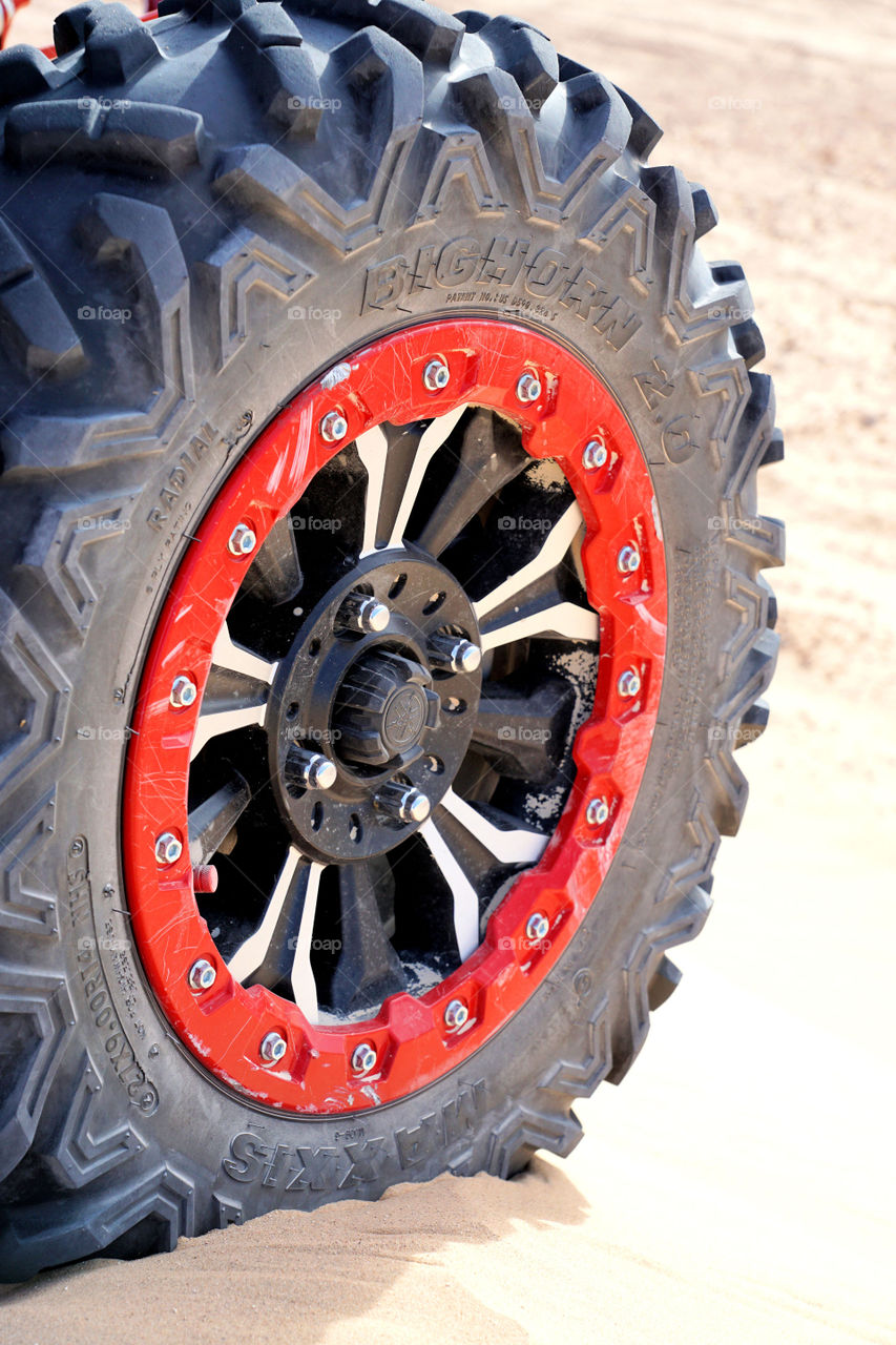 Off road tire