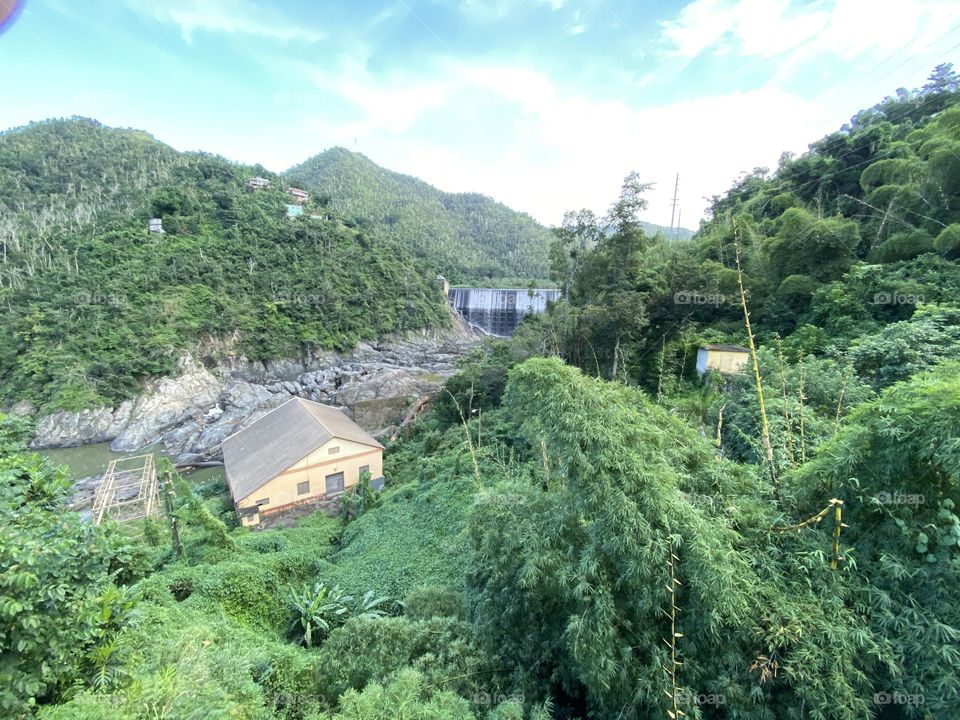 A beautiful view of the dam 