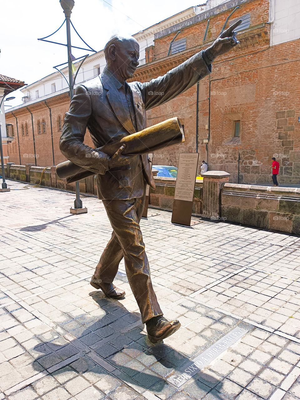 Monument of a historic president of Ecuador 🇪🇨, Sixto Duran Ballen, in historic center of Quito.