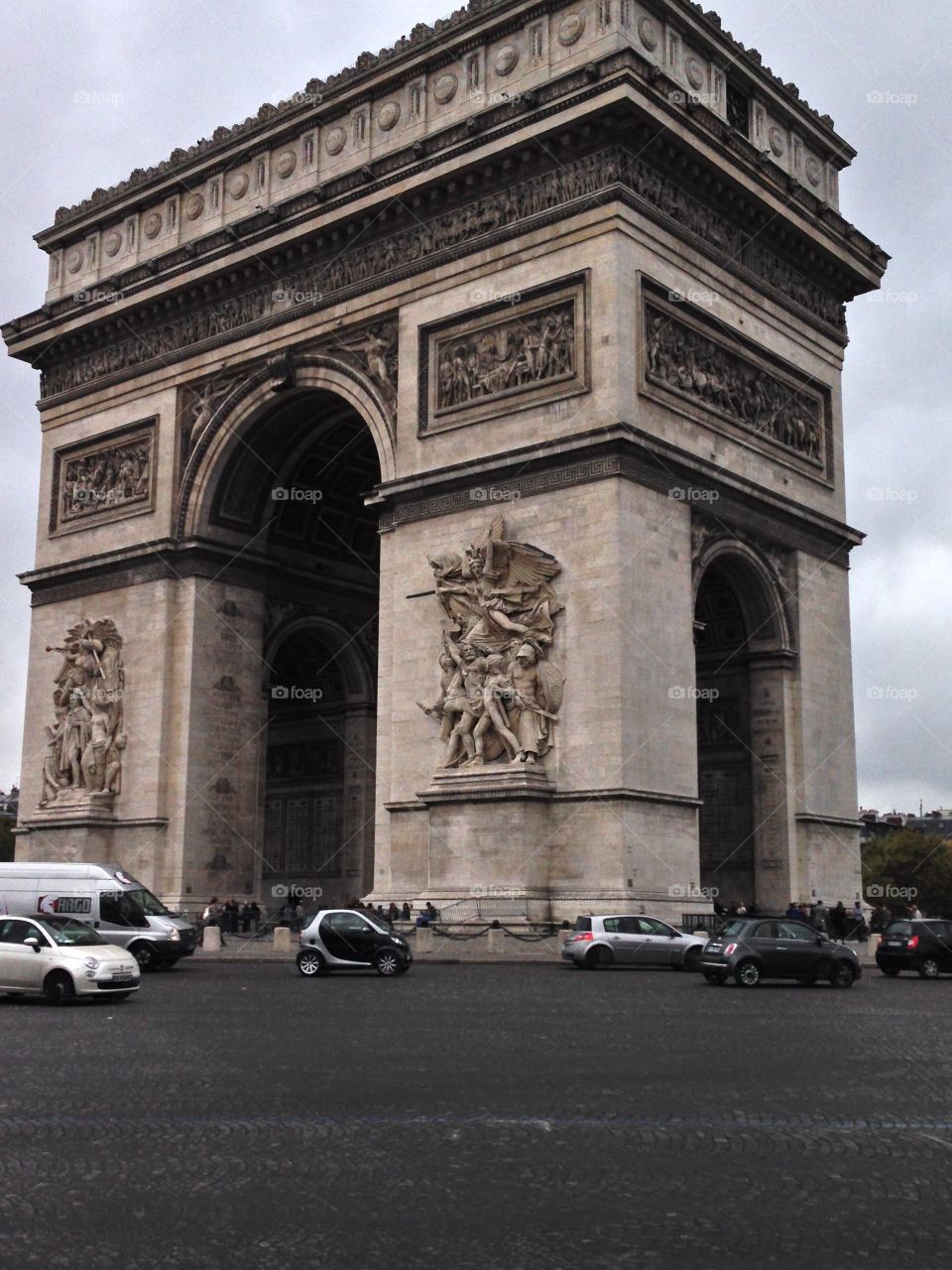 Arc de Triomphe, Paris. 