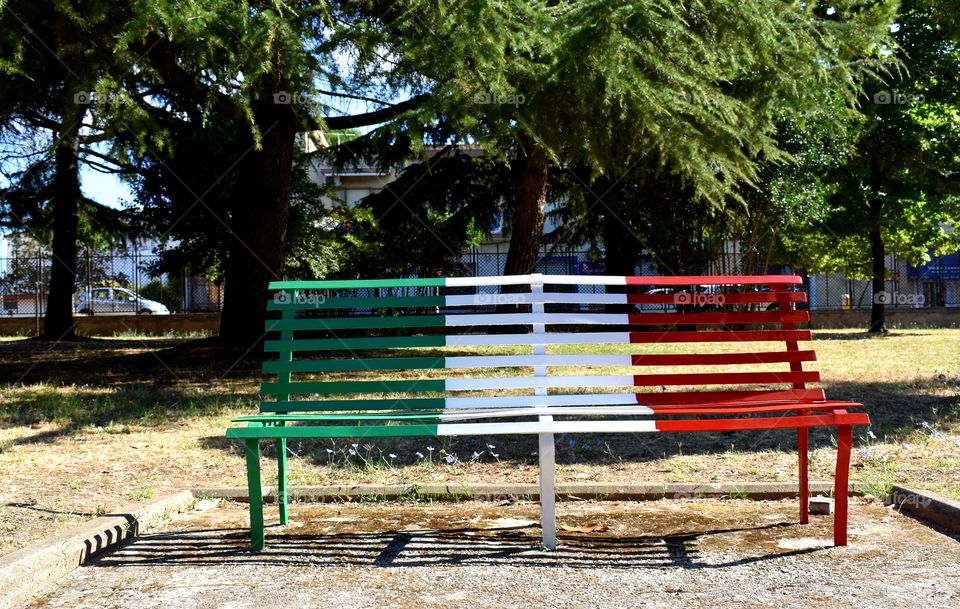 colored  bench shadow