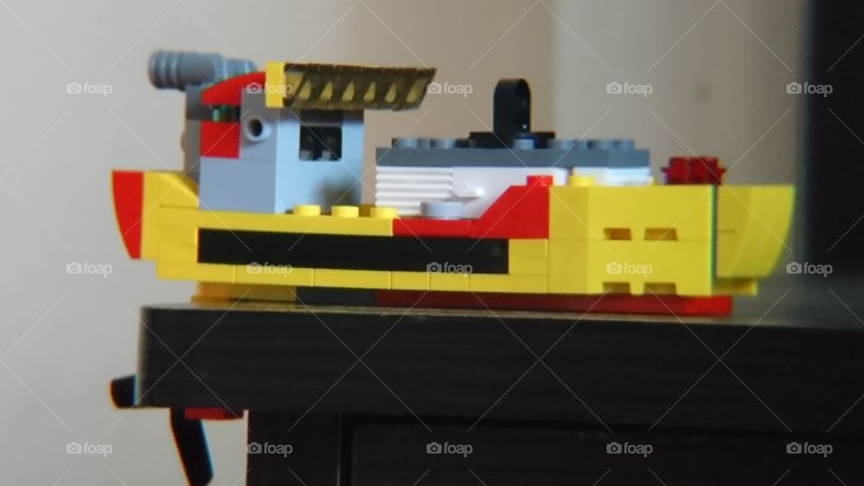Toy ship