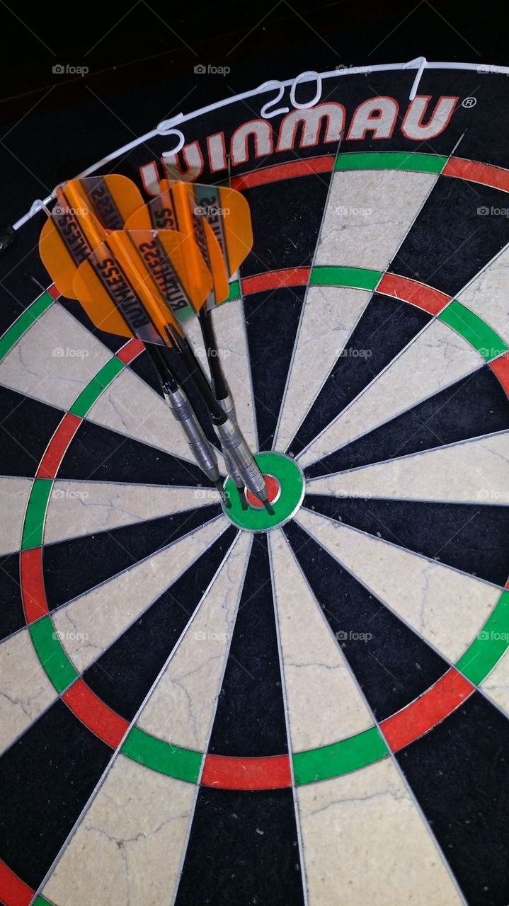 Darts bullseye