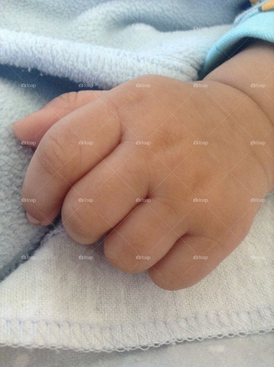 Baby hands 