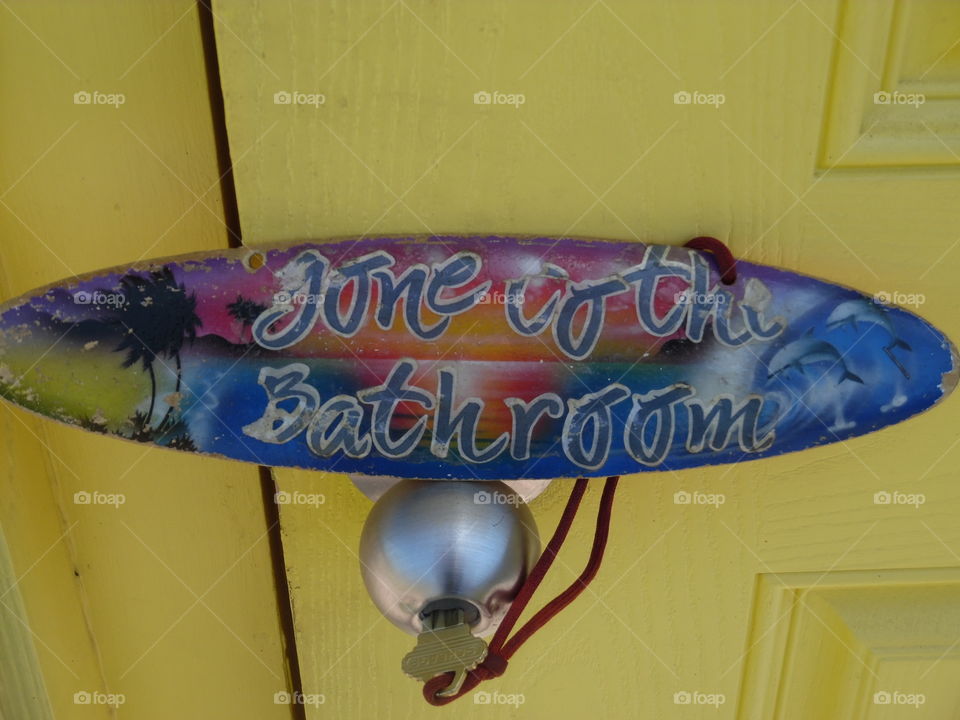 bathroom sign. This is a oops photo that I took while visiting port Aransas Texas. 👣 🚶 🏃 🔥 💨