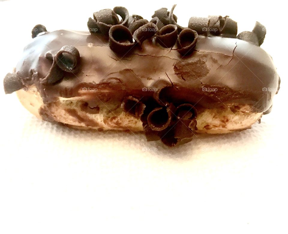 Single Chocolate Eclair