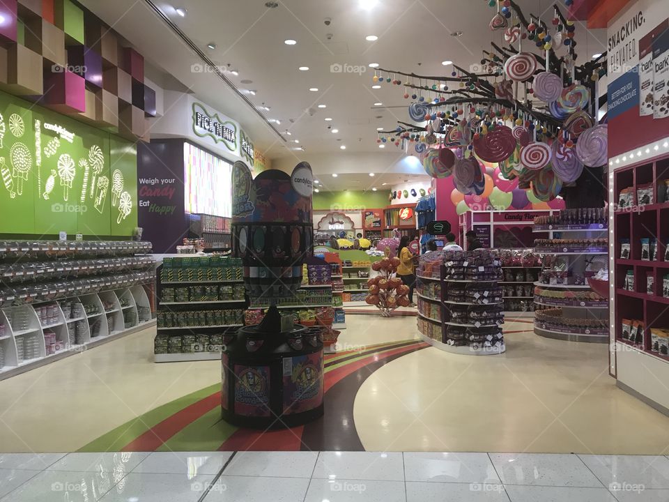 Sometimes we have to step out of the box. Candy store in Dubai. The biggest candy store I have ever seen!