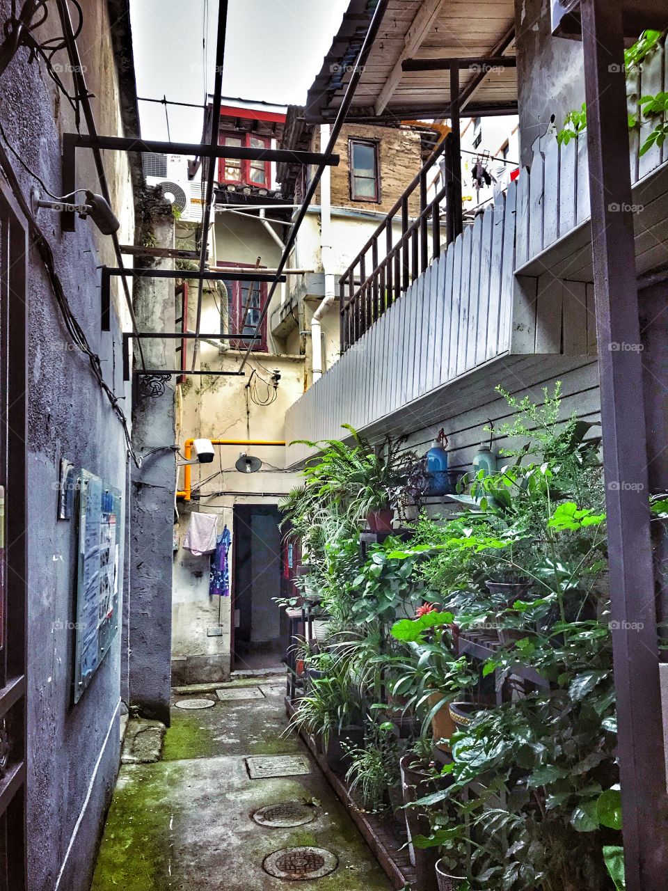 Shanghai evening - walking in the Changle Road area in Puxi - exploring the rich architectural heritage